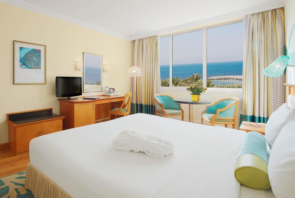 Staycation-Angebot - Deluxe Zimmer mit Stadtblick, 25% Ermäßigung auf das SPA sowie auf Speisen und Getränke, frühem Check-in um 10:00 Uhr und spätem Check-out um 16:00 Uhr